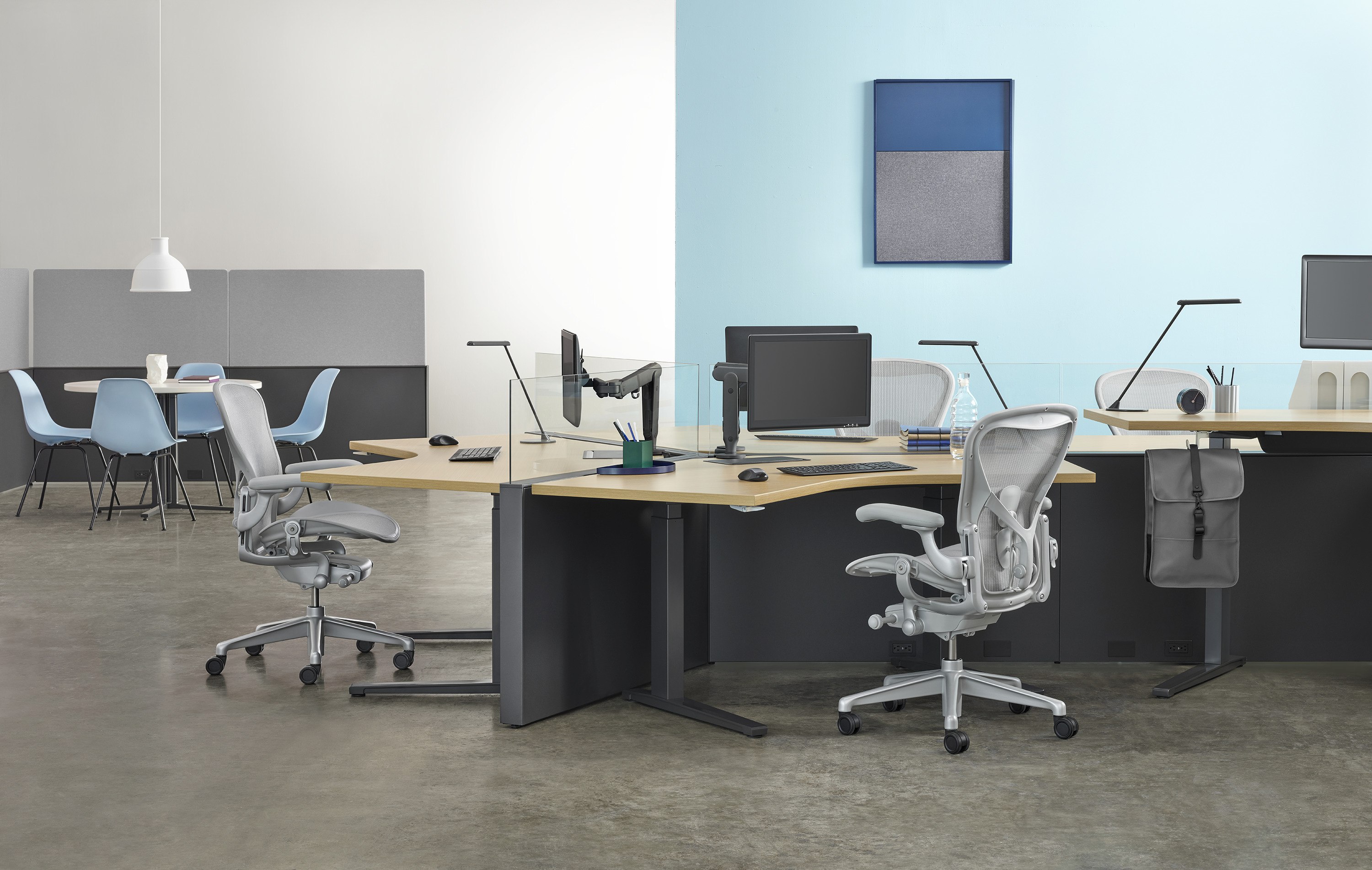 培训家具|布面培训椅|办公家具|华体（中国）家具|伊姆斯®塑料餐椅